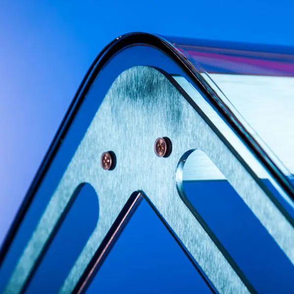 Gebogenes Kunststoffbauteil 8
